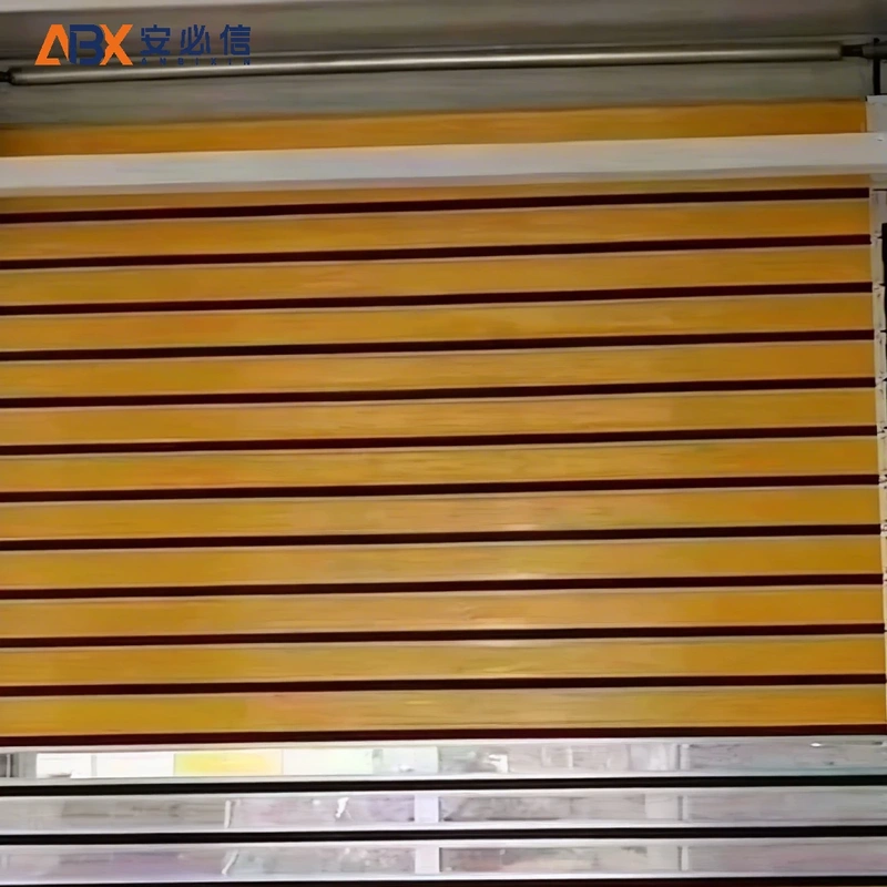 信阳铝质快速门